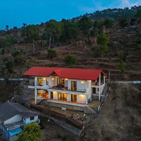Stayvista At Amulyam Villa With Lawn & Bonfire مكتزور المظهر الخارجي الصورة
