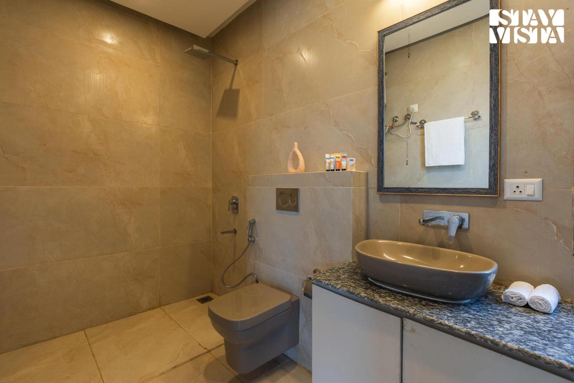 Stayvista At Amulyam Villa With Lawn & Bonfire مكتزور المظهر الخارجي الصورة