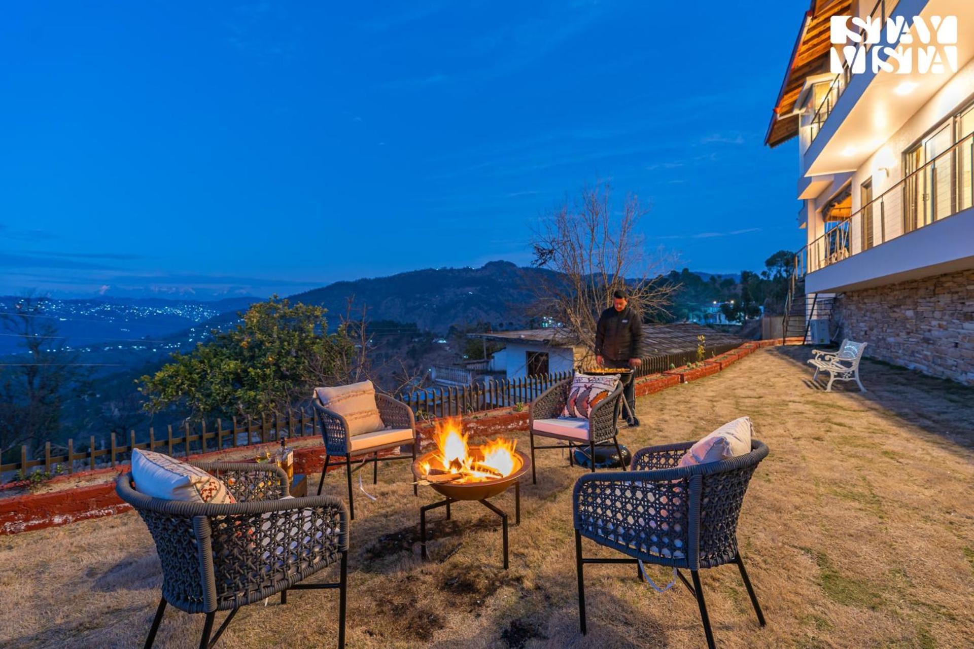 Stayvista At Amulyam Villa With Lawn & Bonfire مكتزور المظهر الخارجي الصورة
